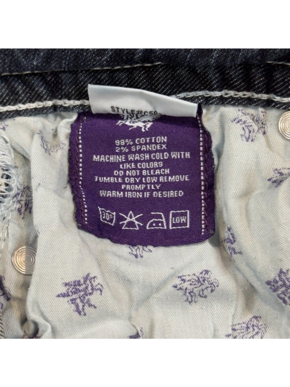 Vigoss Capri Jeans Womens Size 0 Rolled Cuff Distressed Stretch Blue Denim - Picture 16 of 16